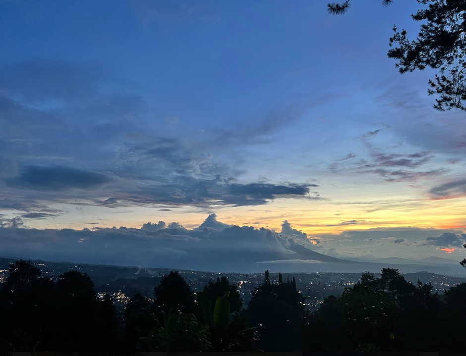 Pemandangan lokasi kegiatan di Puncak